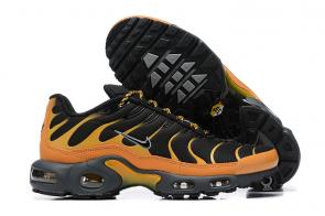 nike tn air max plus moins cher black gold
